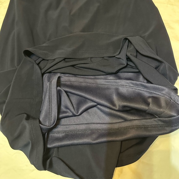 Girl’s dress sz. 6-7 yrs old. - Picture 3 of 6